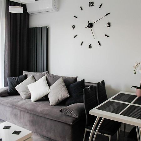 Apartament Wroclaw Centrum Galeria Magnolia Exterior foto